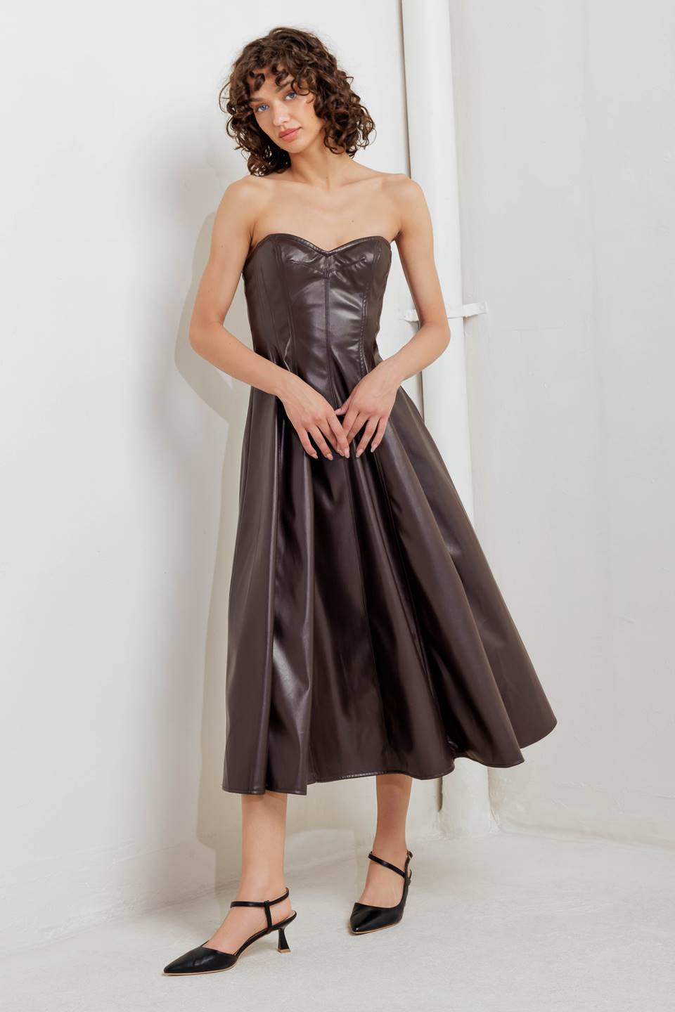 ESPRESSO DIVA FAUX LEATHER MIDI DRESS l FREEMARKET CHOCOLATE / S