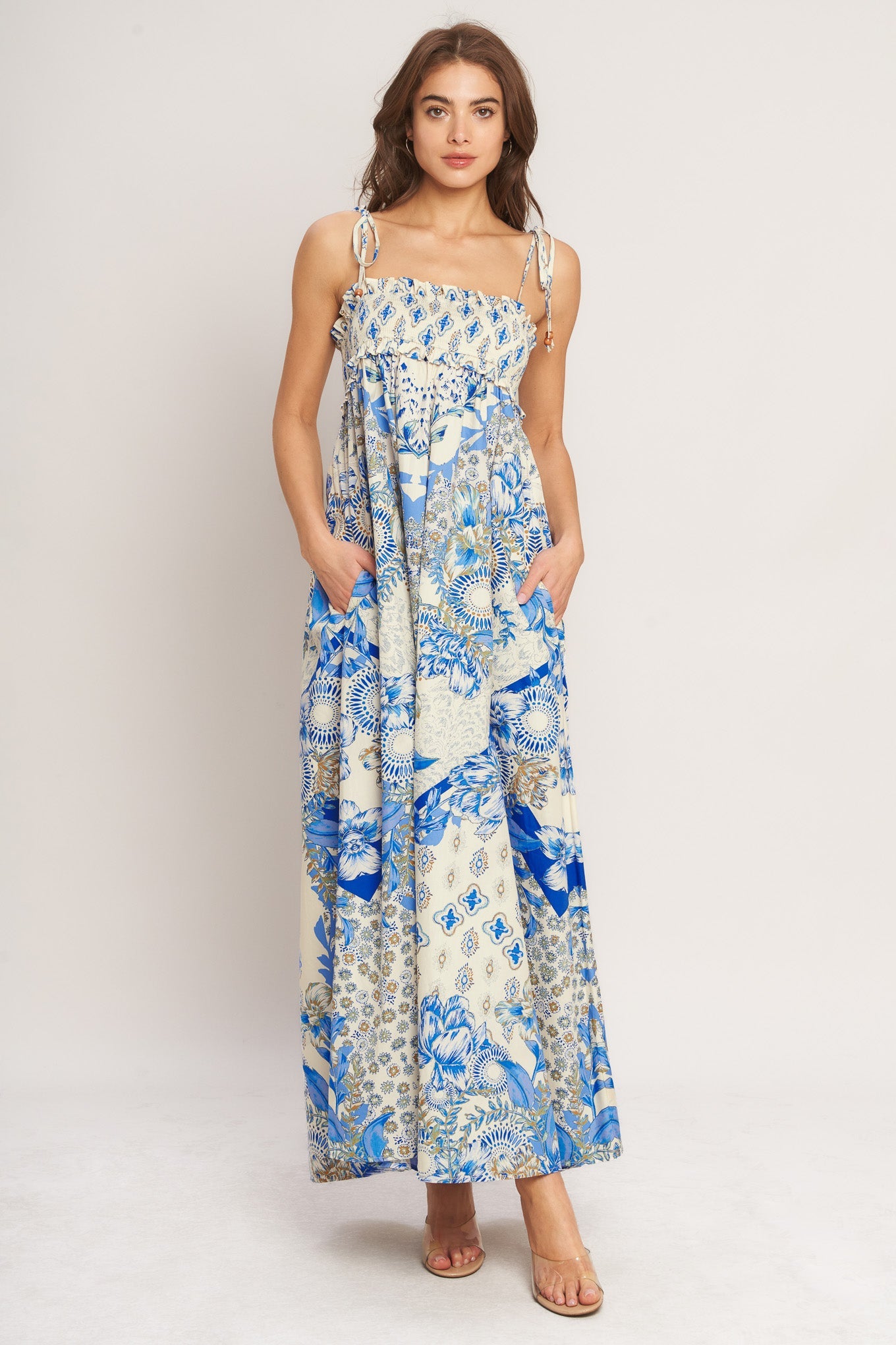 COASTAL DREAM WOVEN MAXI DRESS WHITE/BLUE / S COASTAL DREAM WOVEN MAXI DRESS WHITE/BLUE / S