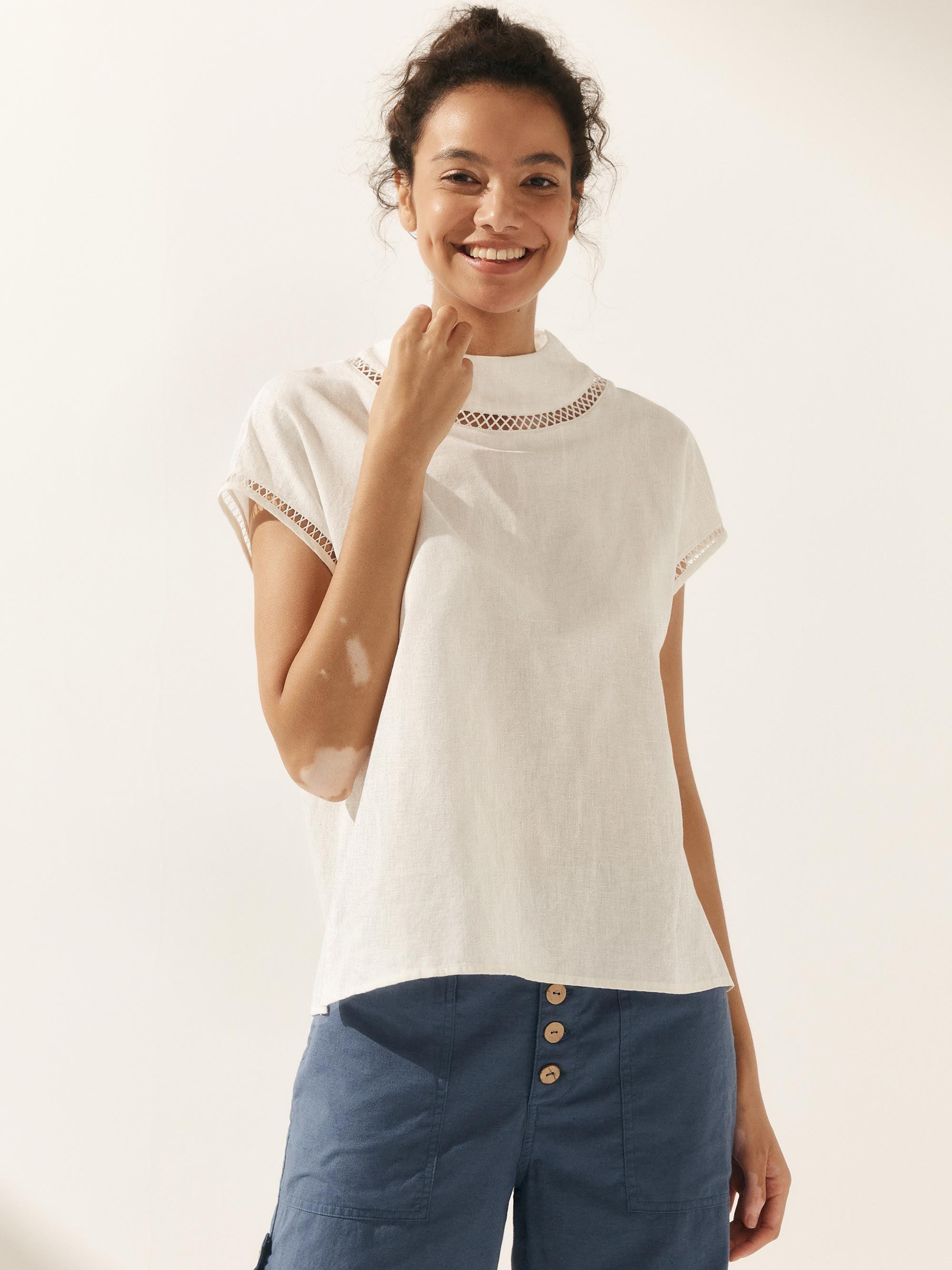 Linen Cutout Turtleneck Top QUINN