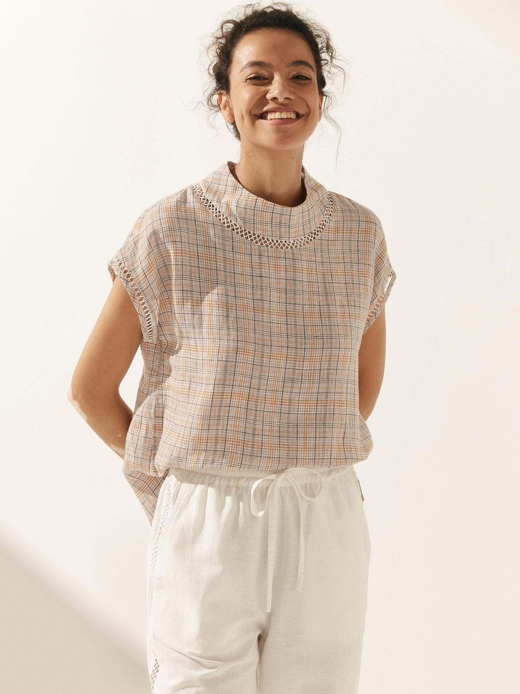 Linen Cutout Turtleneck Top QUINN