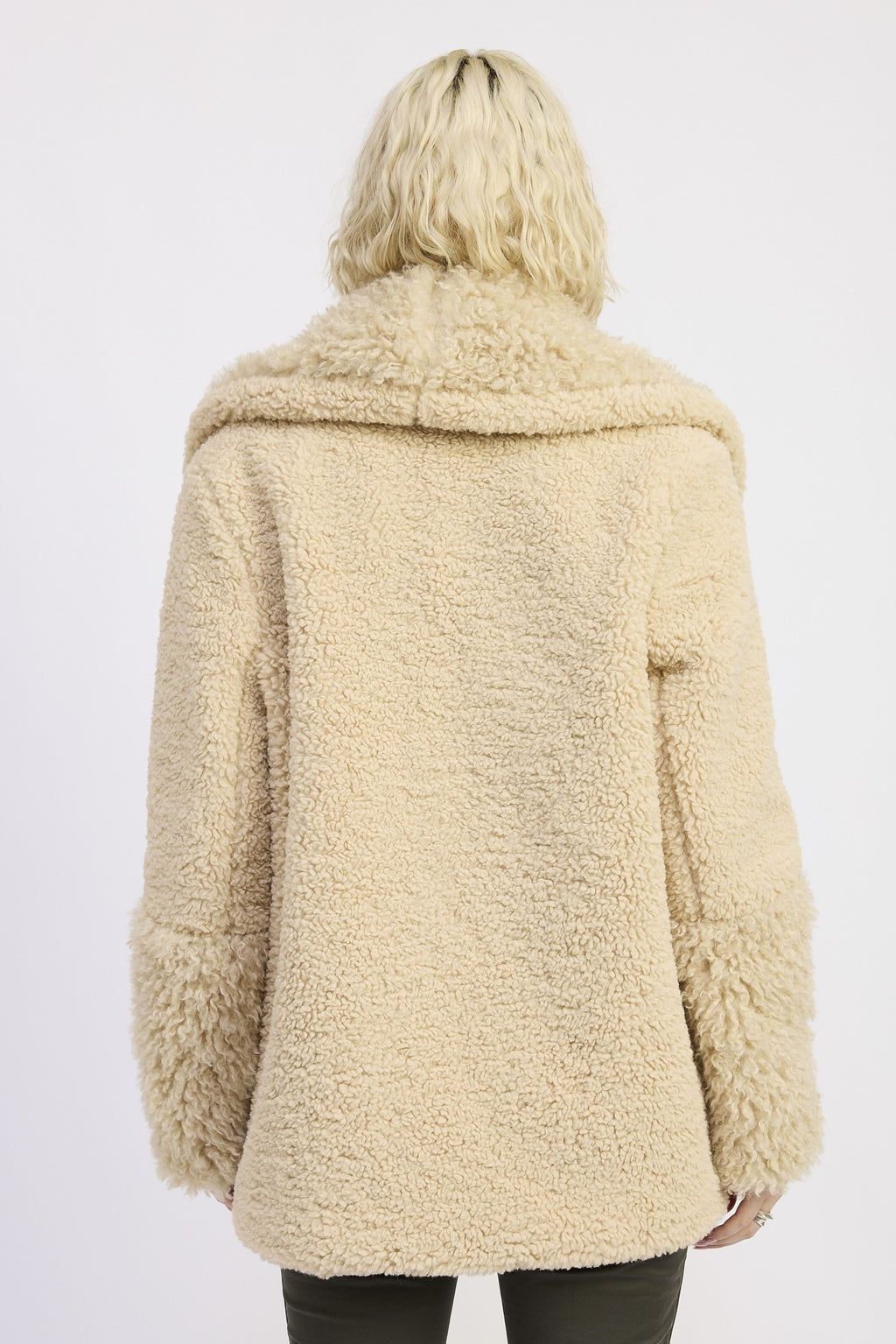 FUR TRIMMED FLEECE JACKET WITH POCKETS