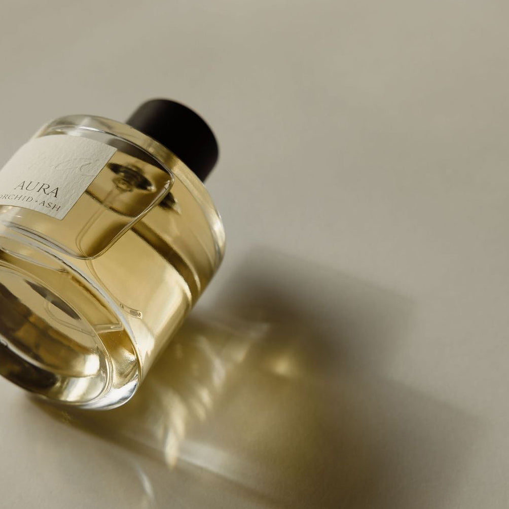 AURA Perfume