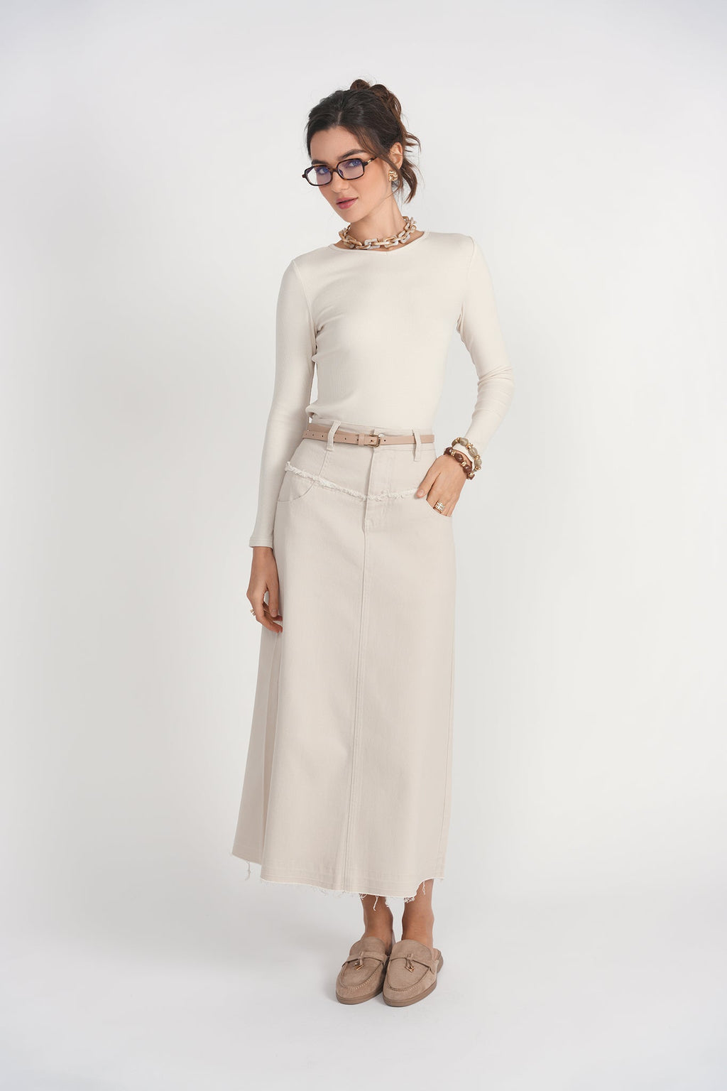Long Sleeve Ribbed V Neck Tee- Cream
