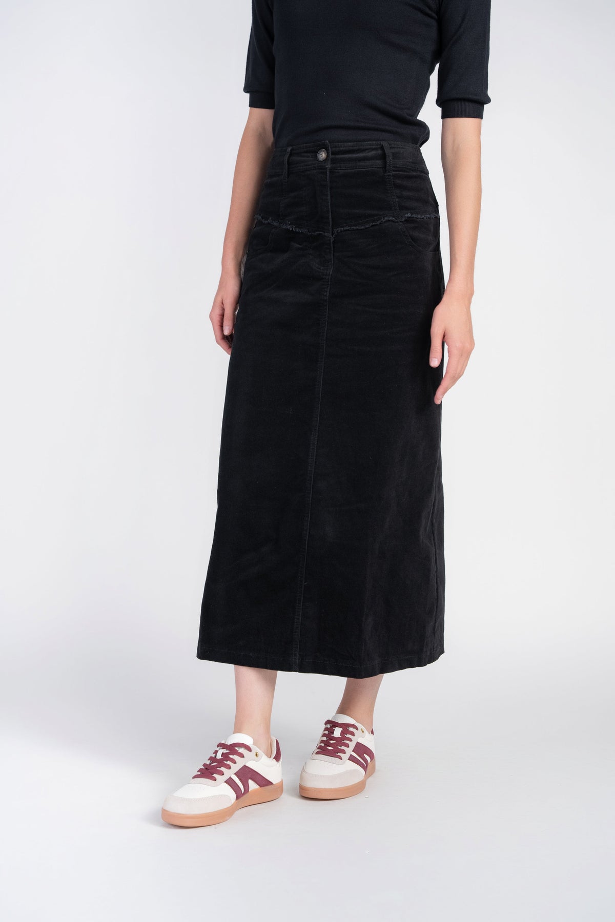Fray Detail Corduroy Skirt- Black
