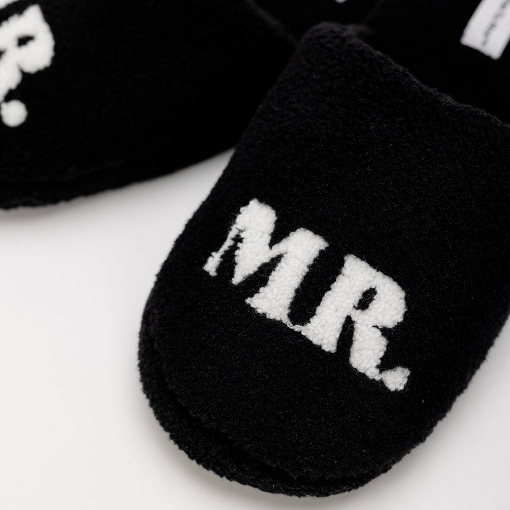 MR. & MRS. Slippers Bundle