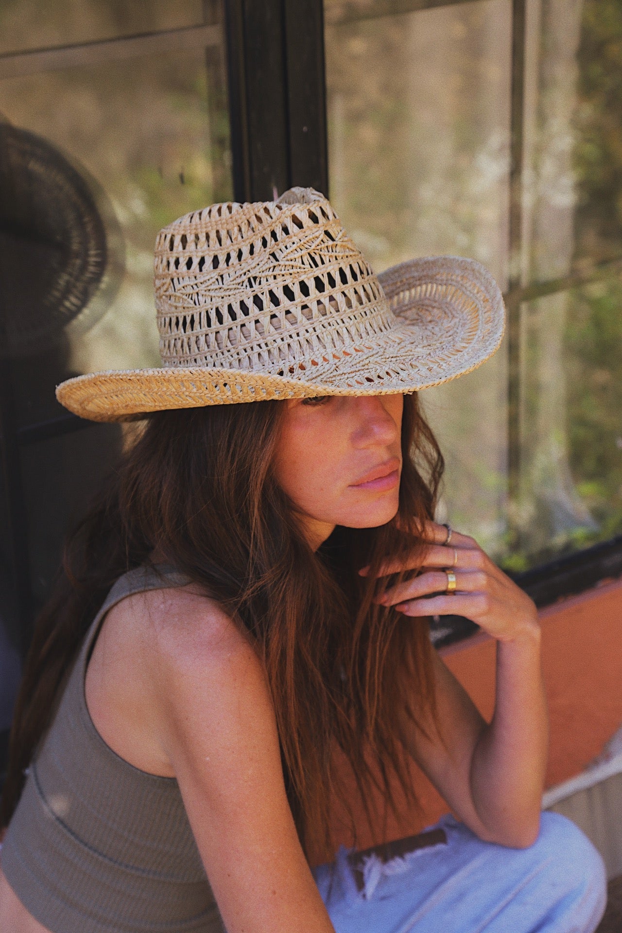 Rocky Raffia Straw in Natural