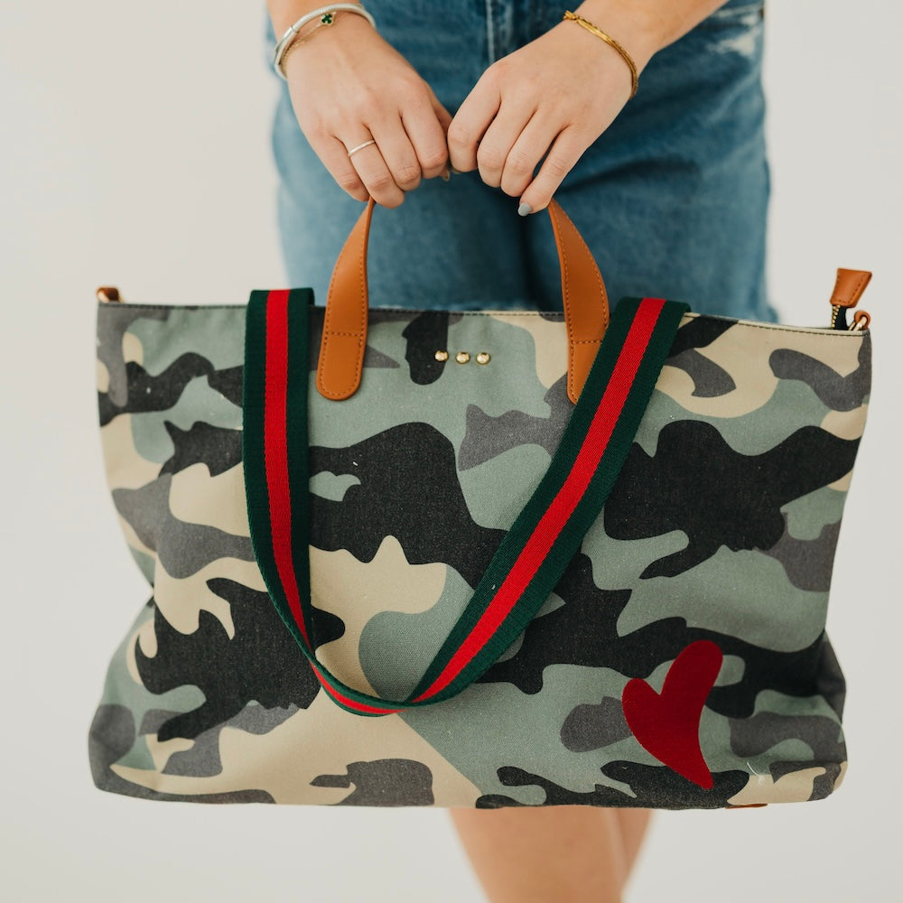 Chelsie Canvas Printed Tote