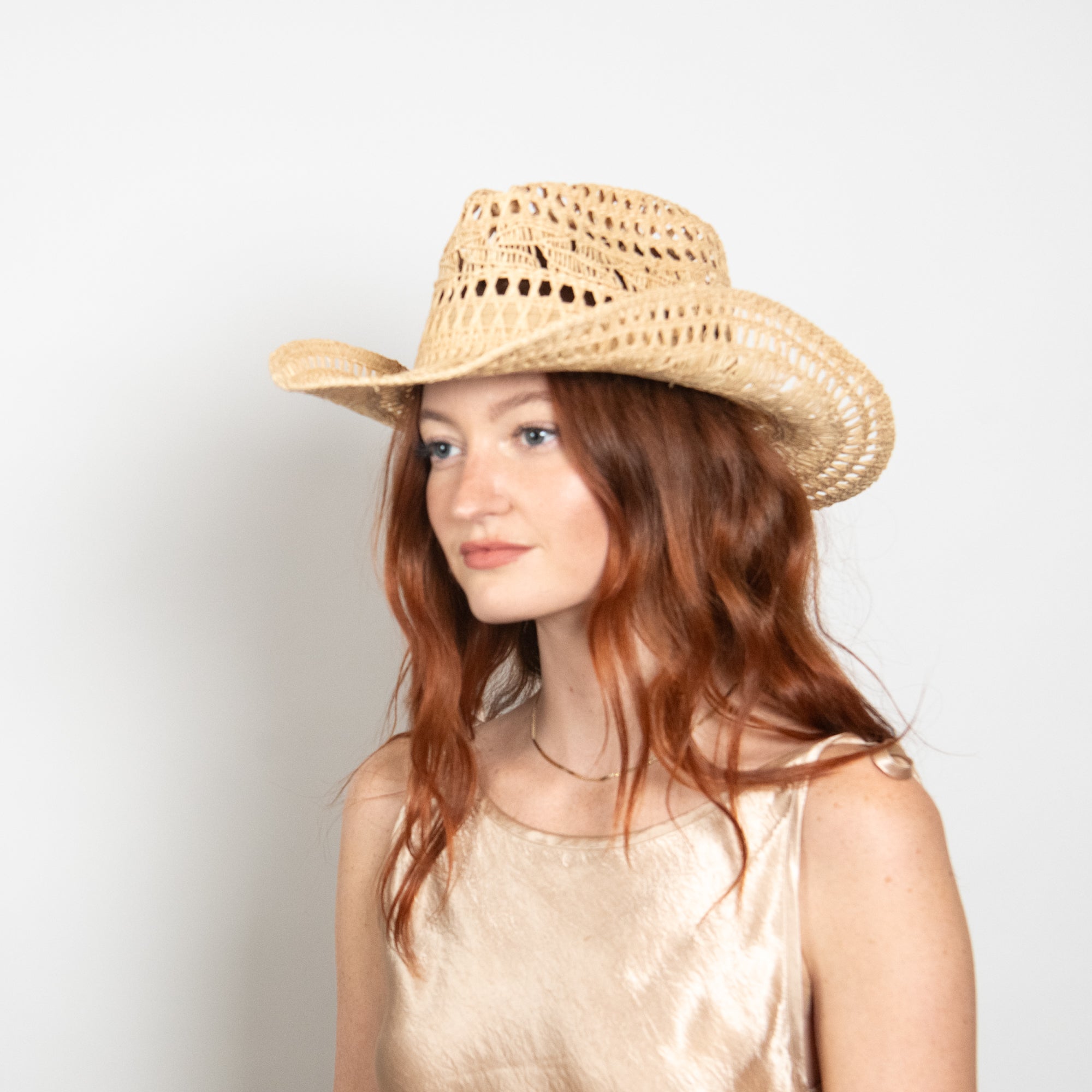 Rocky Raffia Straw in Natural
