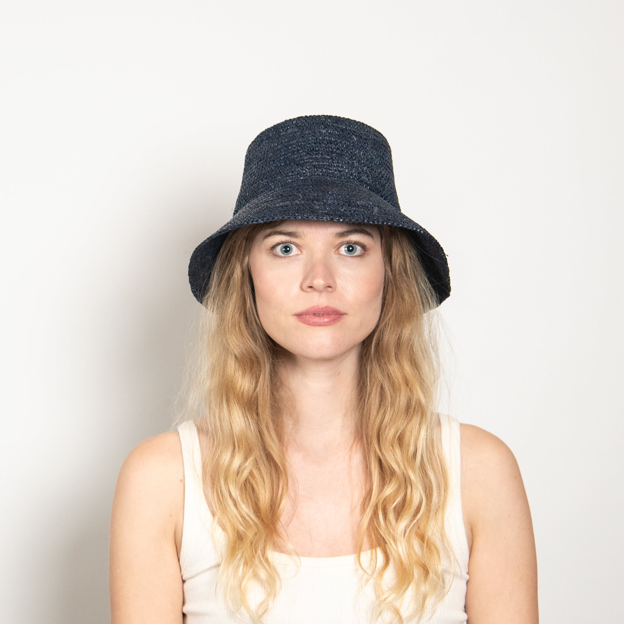 Tali Raffia Bucket in Midnight Blue