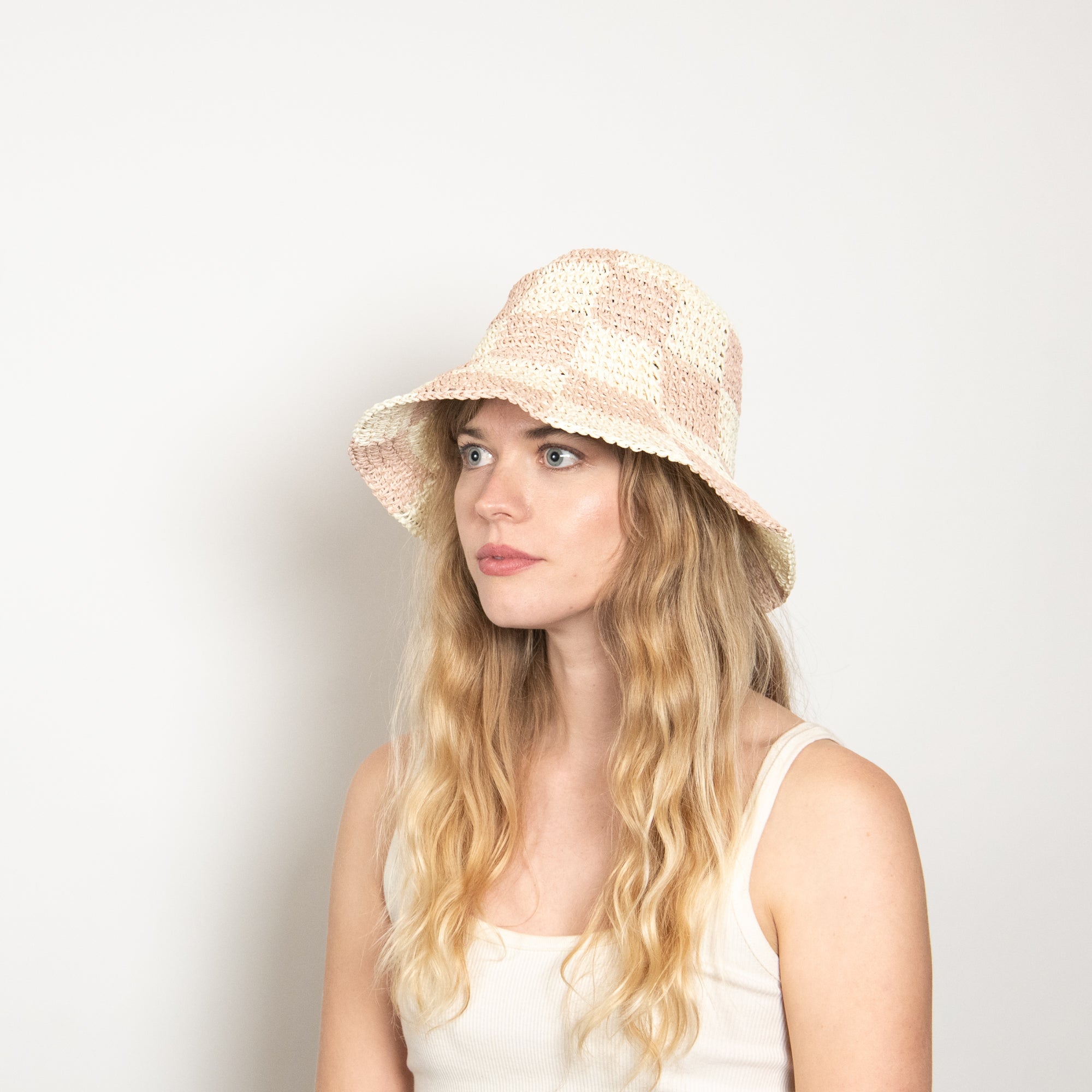 Sadie Paper Straw Bucket in Blush Ivory