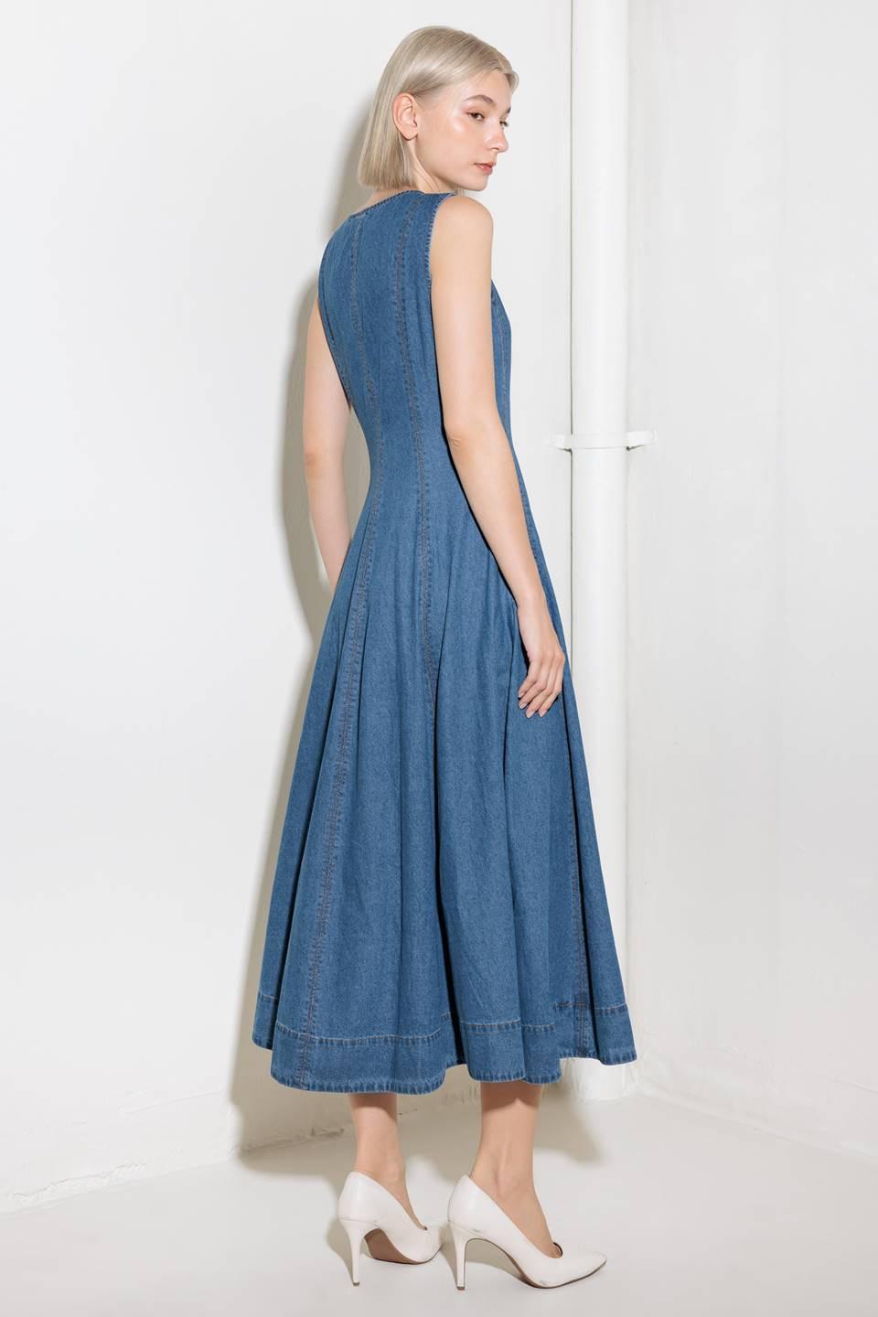 Effortlessly Poised Denim Midi Dress