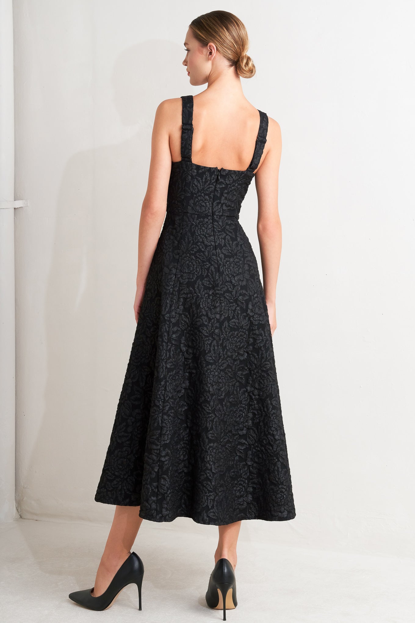 FEMME FATALE JACQUARD WOVEN MIDI DRESS