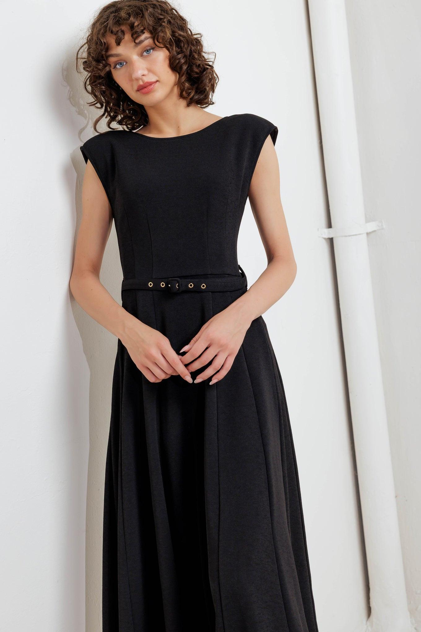 Modern Mona Midi Dress