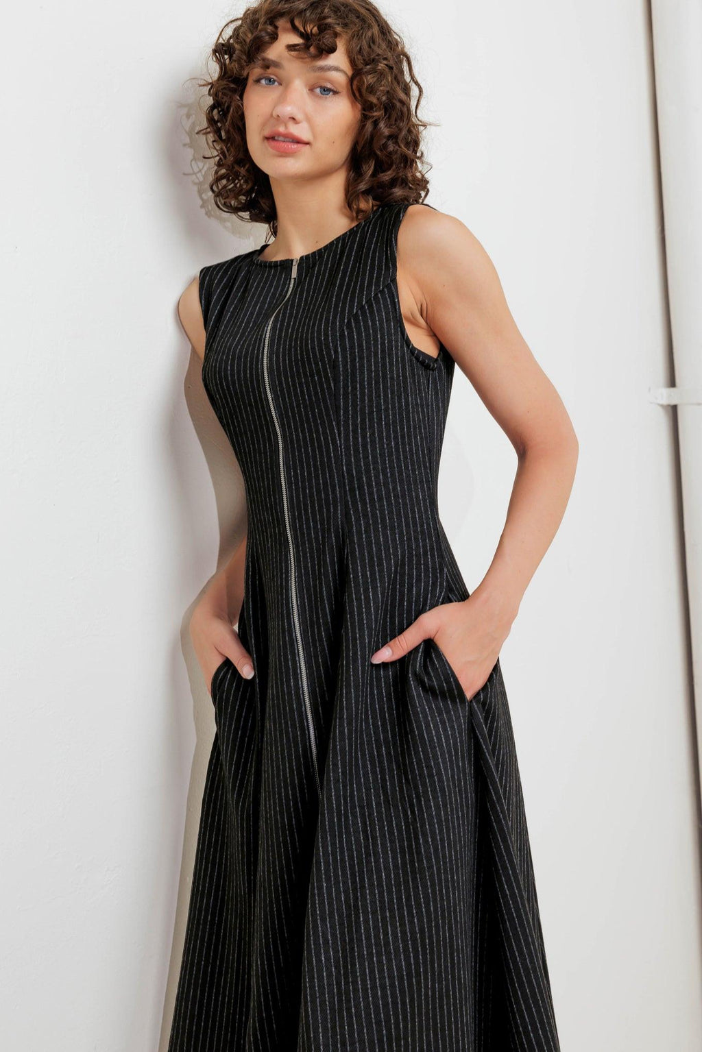 Urban Frame Midi Dress