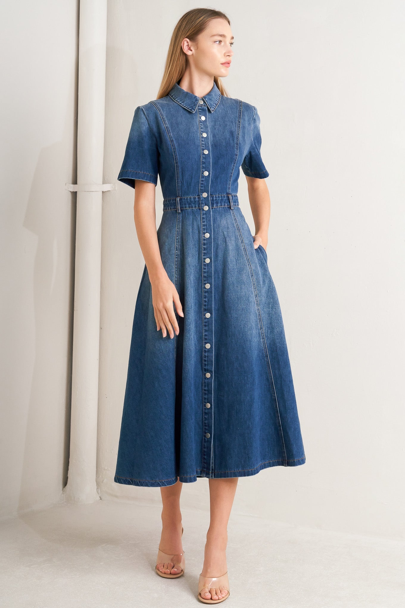 ELEGANT TOUCH DENIM MIDI DRESS
