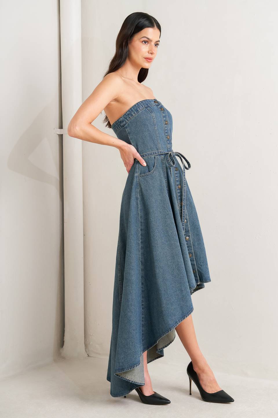 MIDNIGHT VOLUME DENIM MIDI DRESS