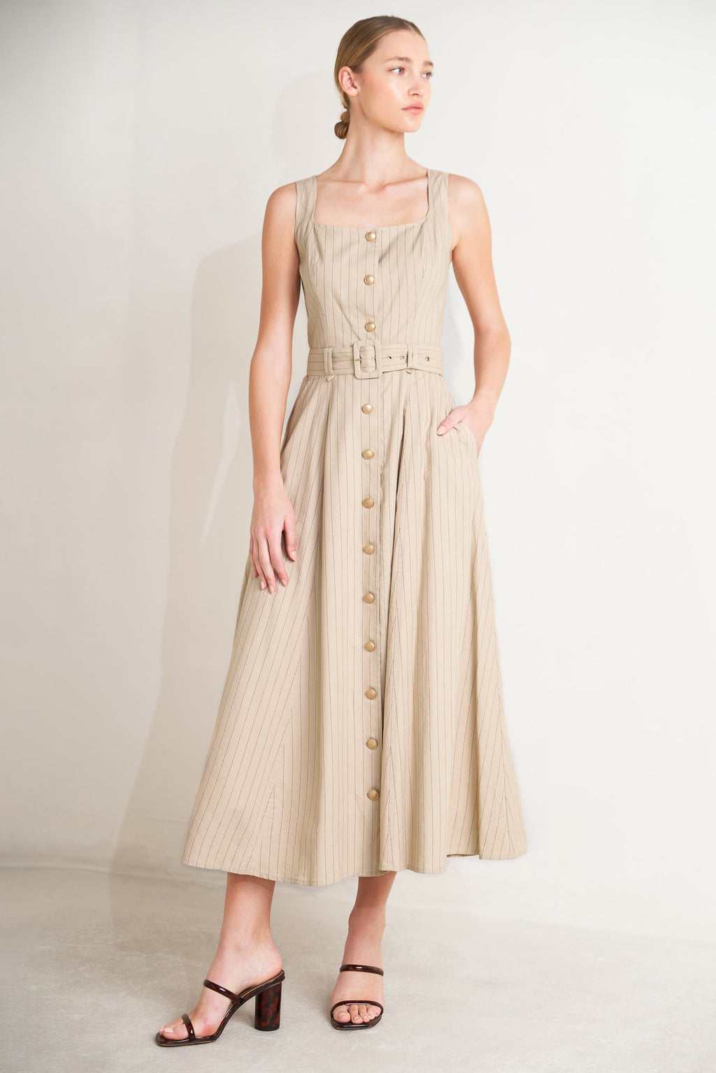 TAILORED IN SUNLIGHT WOVEN MIDI DRESS