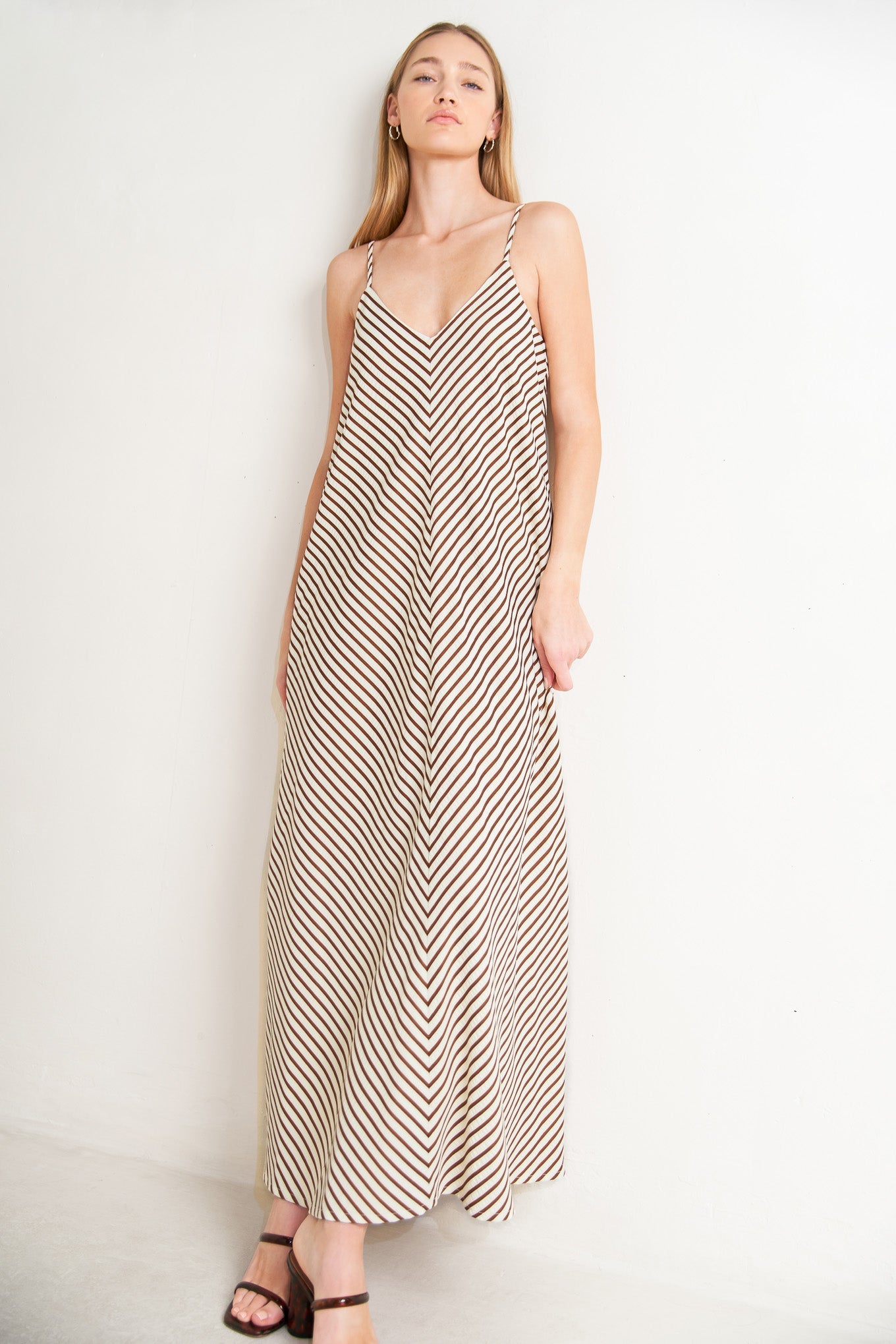 SEASIDE SILHOUETTE WOVEN MIDI DRESS