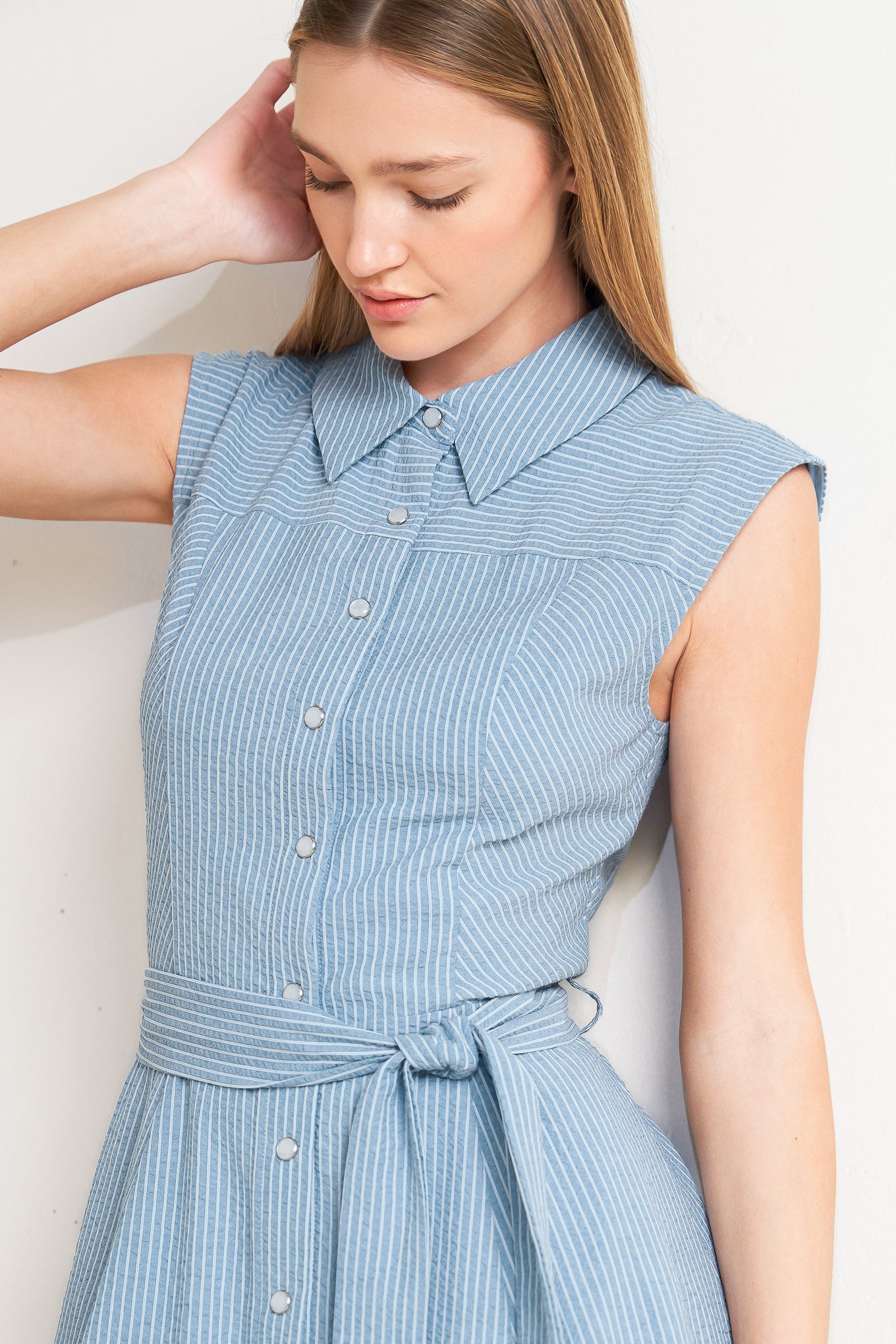 CAFE AU LAIT WOVEN MIDI DRESS