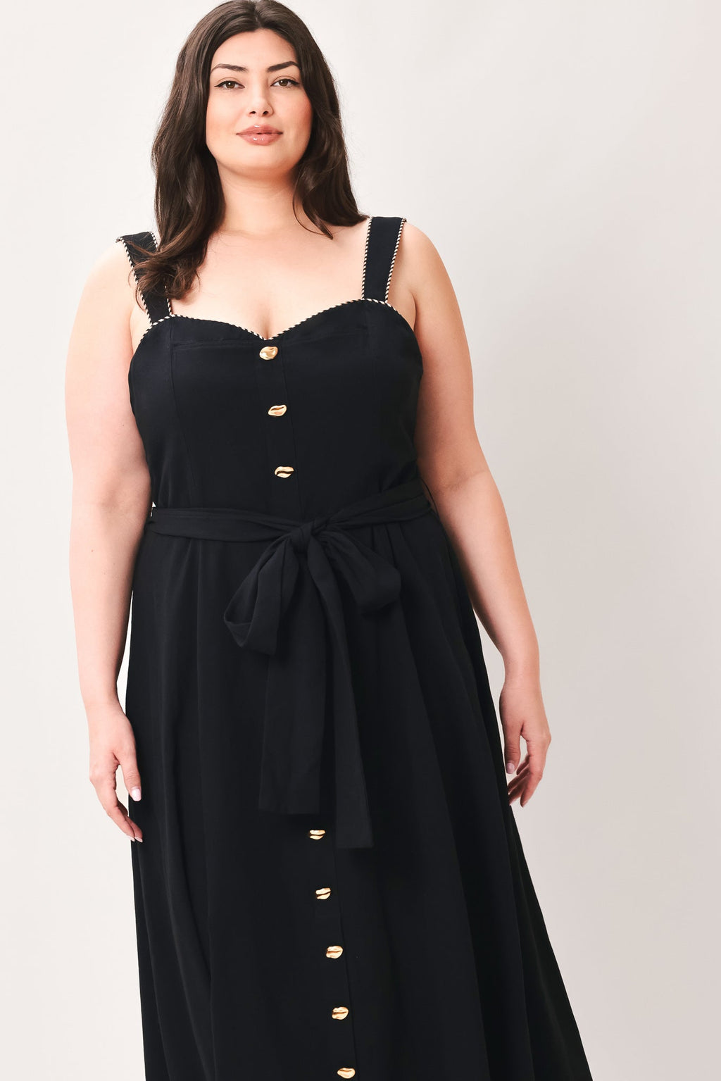 Lovely Noir Midi Dress
