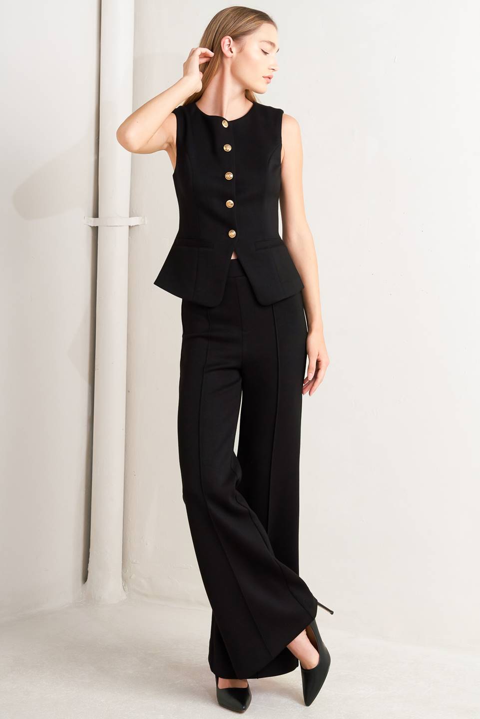 GLOSSY GLAM WOVEN VEST