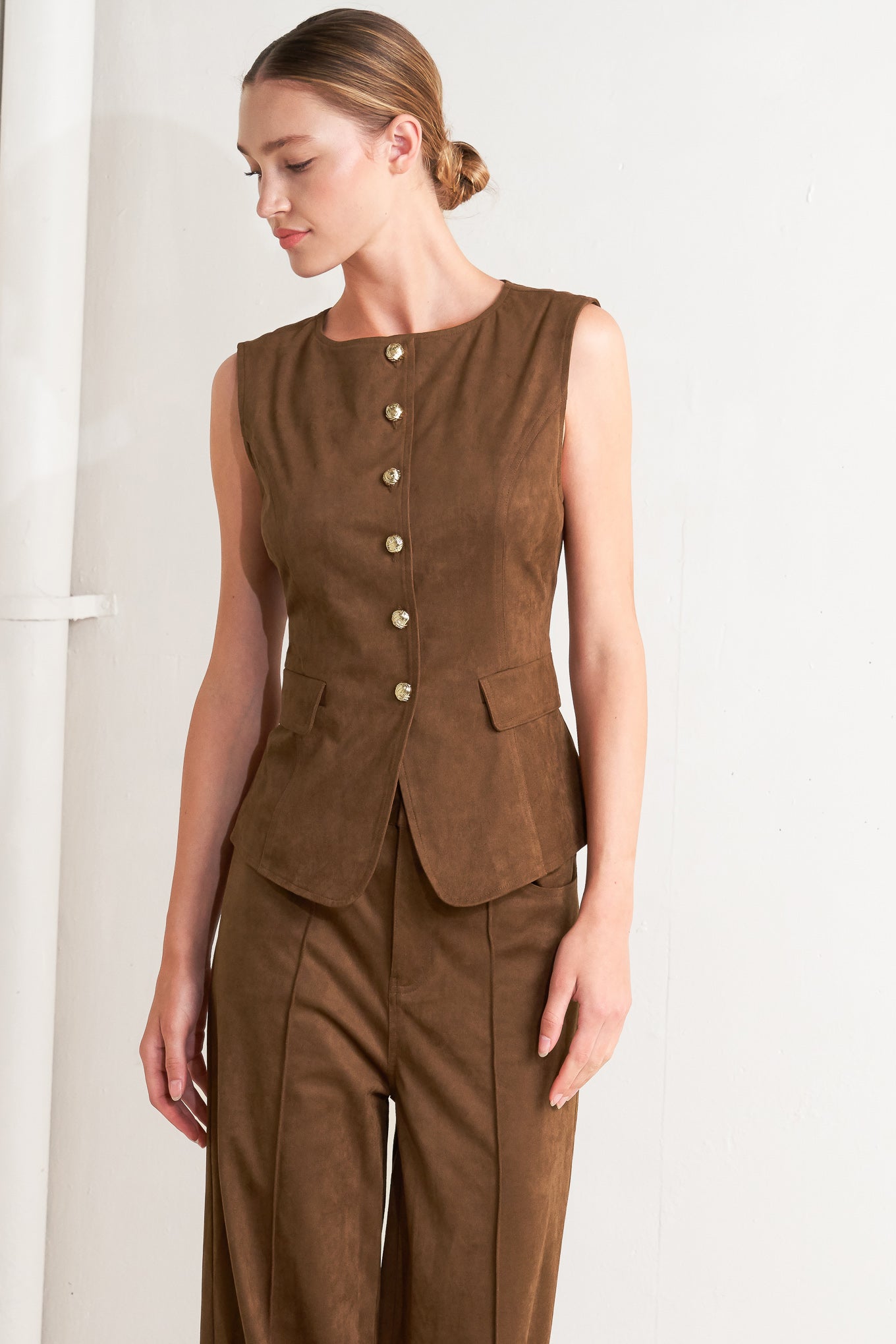 BROWN SUGAR FAUX SUEDE VEST
