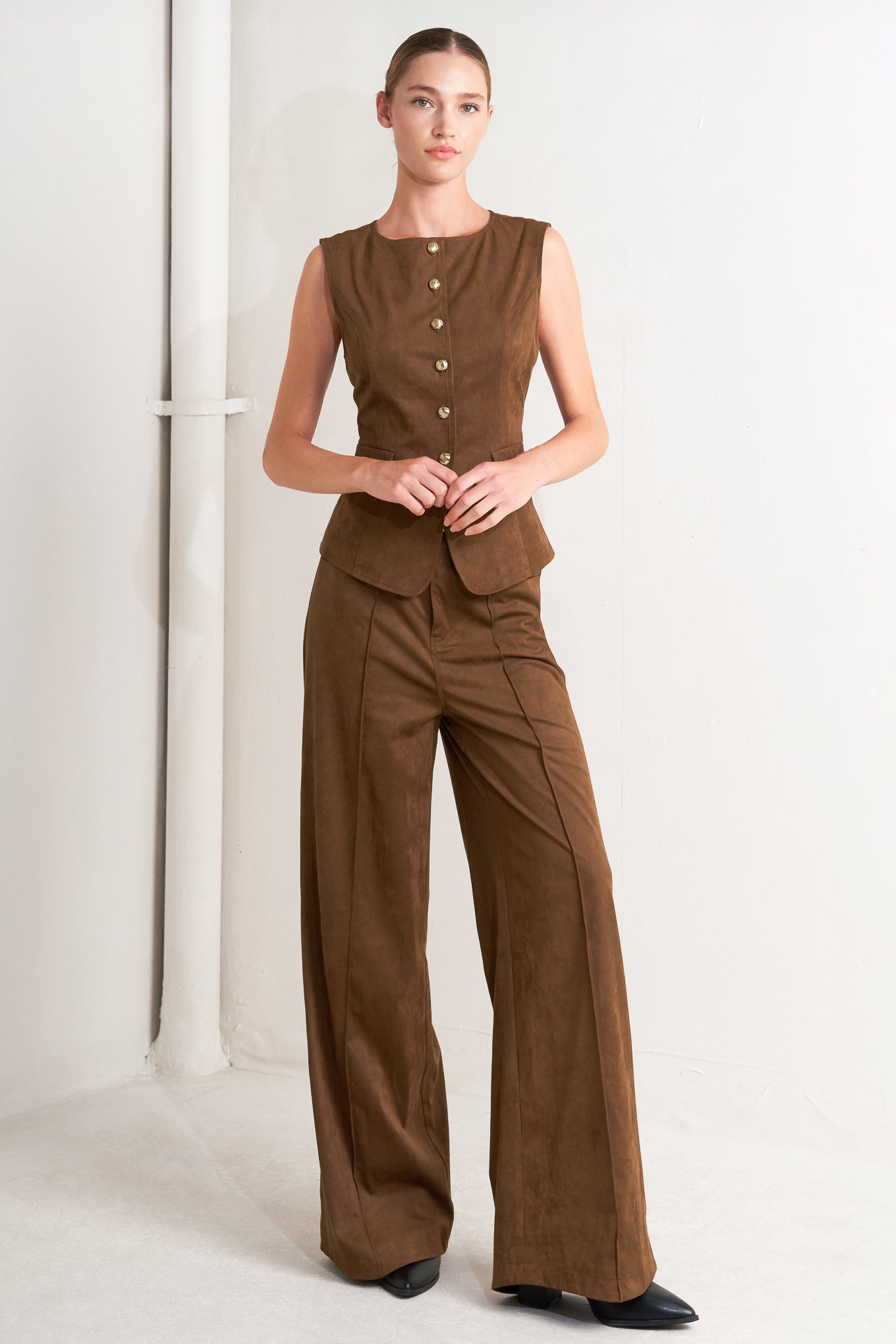 BROWN SUGAR FAUX SUEDE VEST