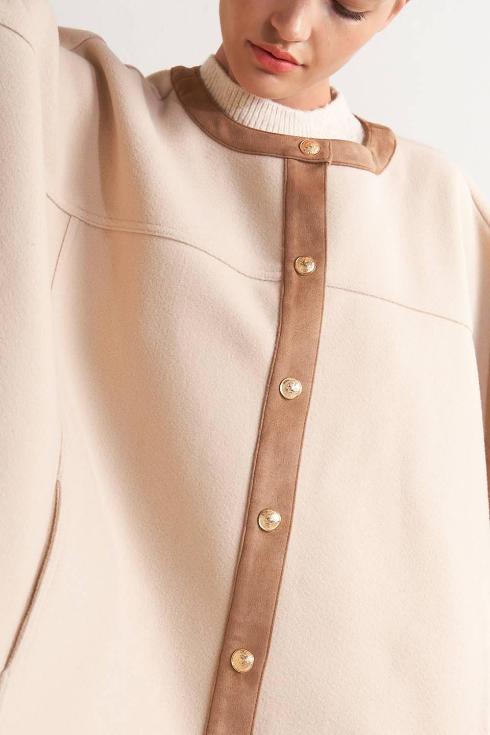 Timeless Elegance Felt Capelet