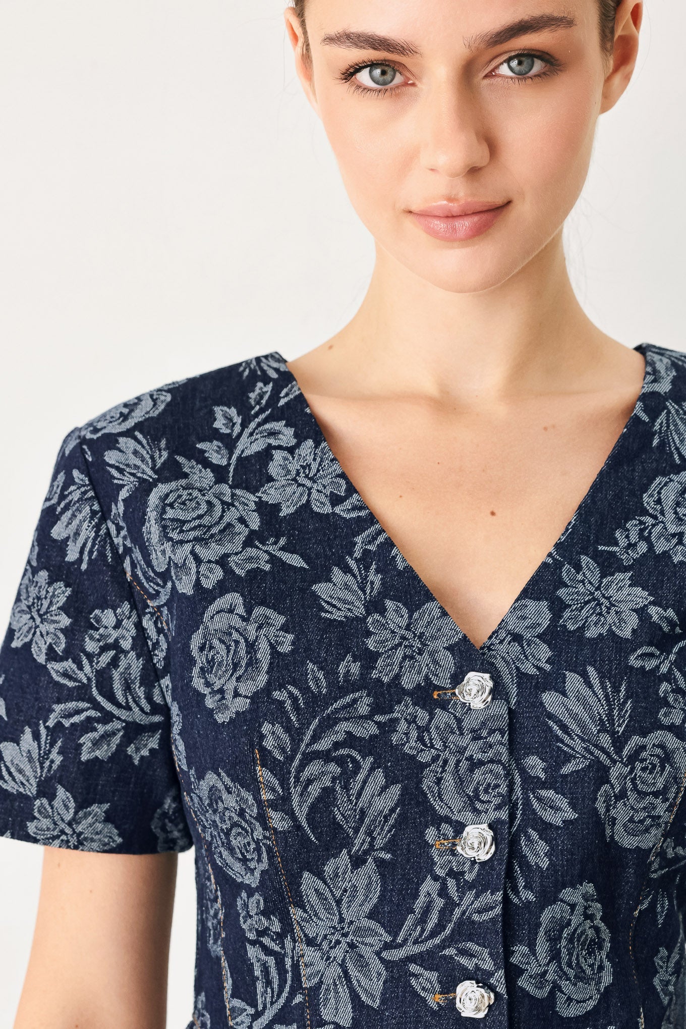 Rosette Floral Jacquard Top