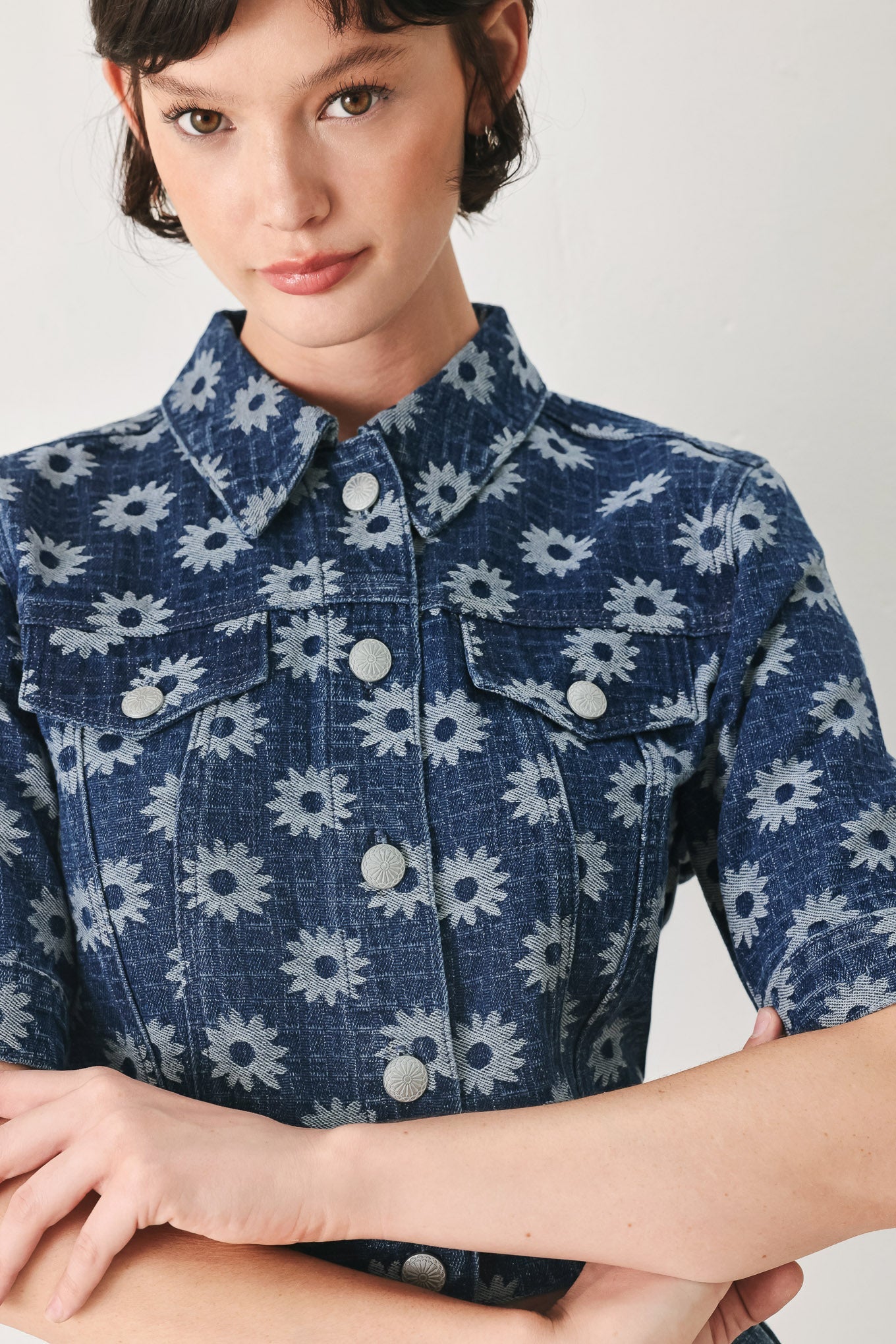 Sweet Daisy Woven Jacquard Denim Jacket