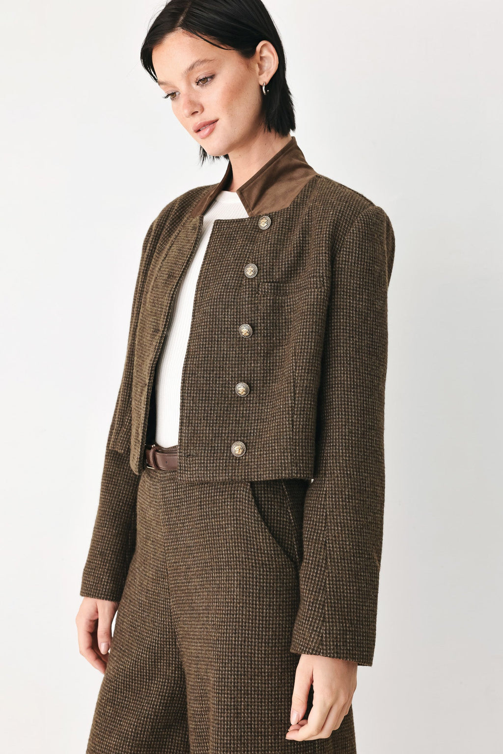 Heritage Charm Houndstooth Cropped Jacket
