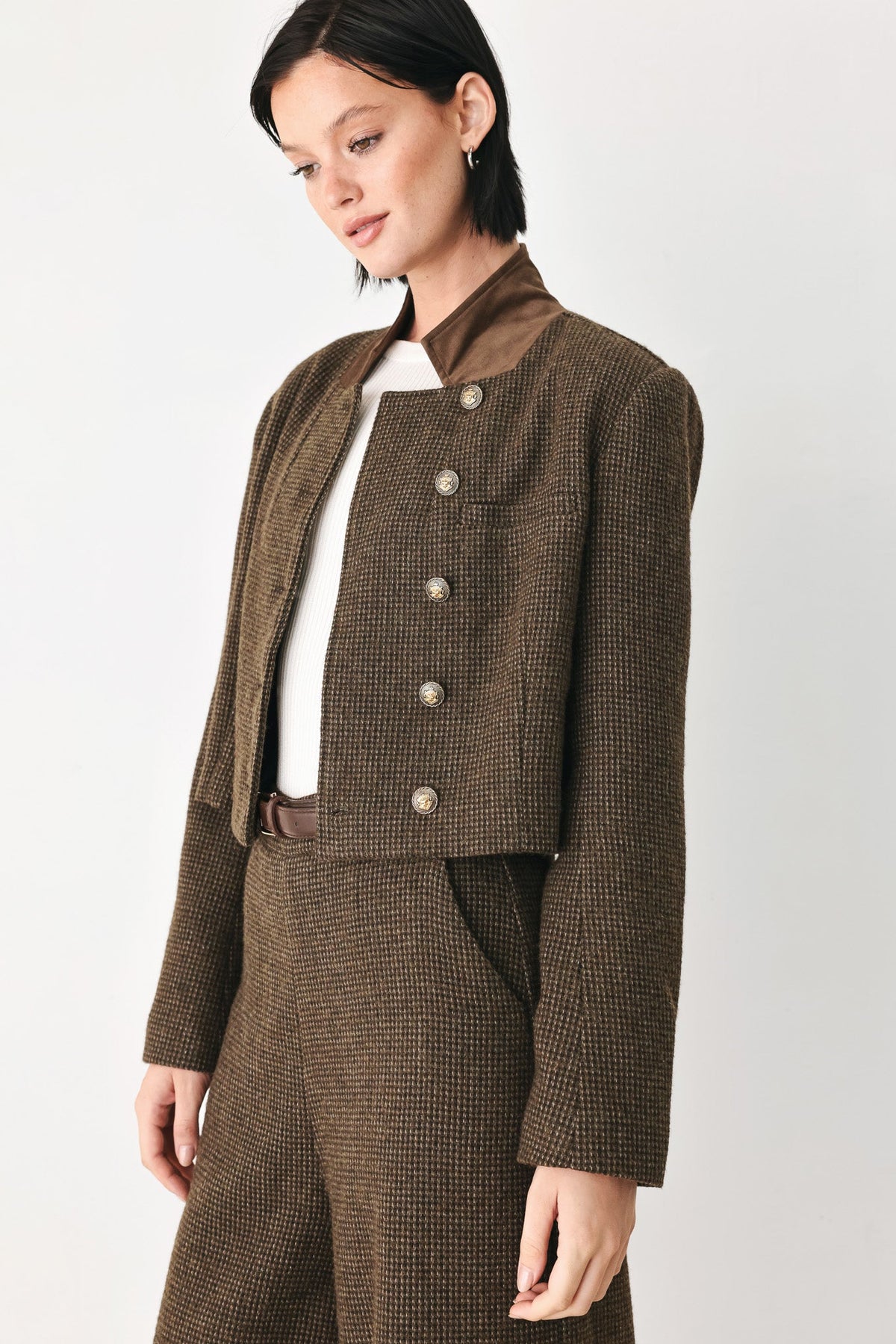 Heritage Charm Houndstooth Cropped Jacket