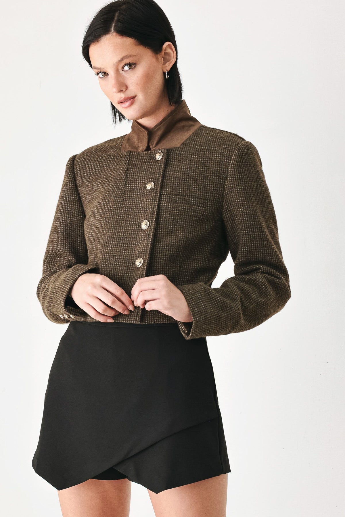 Heritage Charm Houndstooth Cropped Jacket