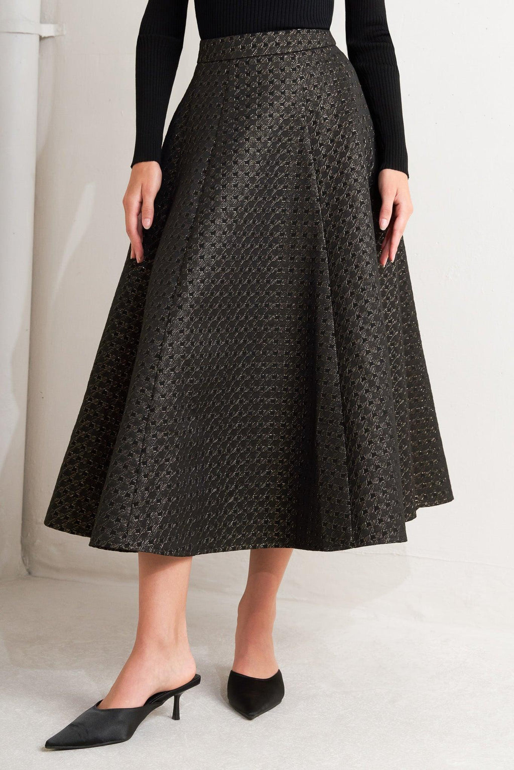 Evening Sculpt Metallic Circle Skirt