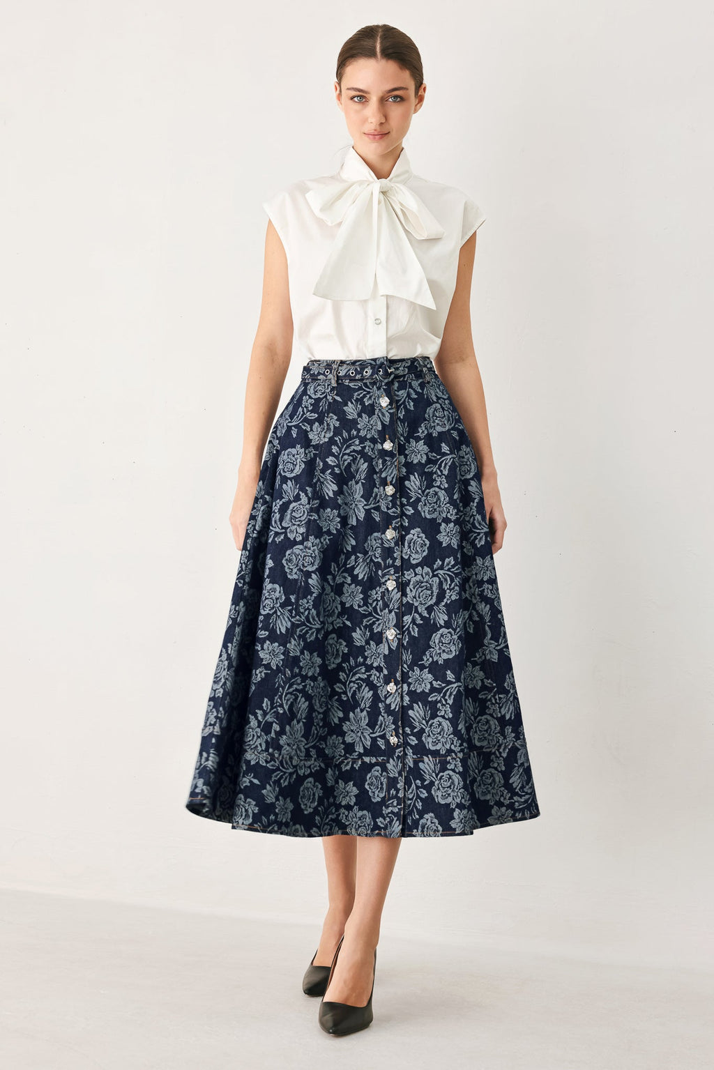 Rosette Floral Jacquard Full Skirt