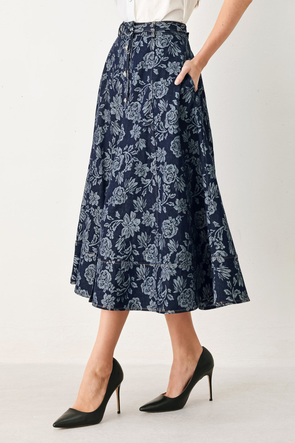 Rosette Floral Jacquard Full Skirt