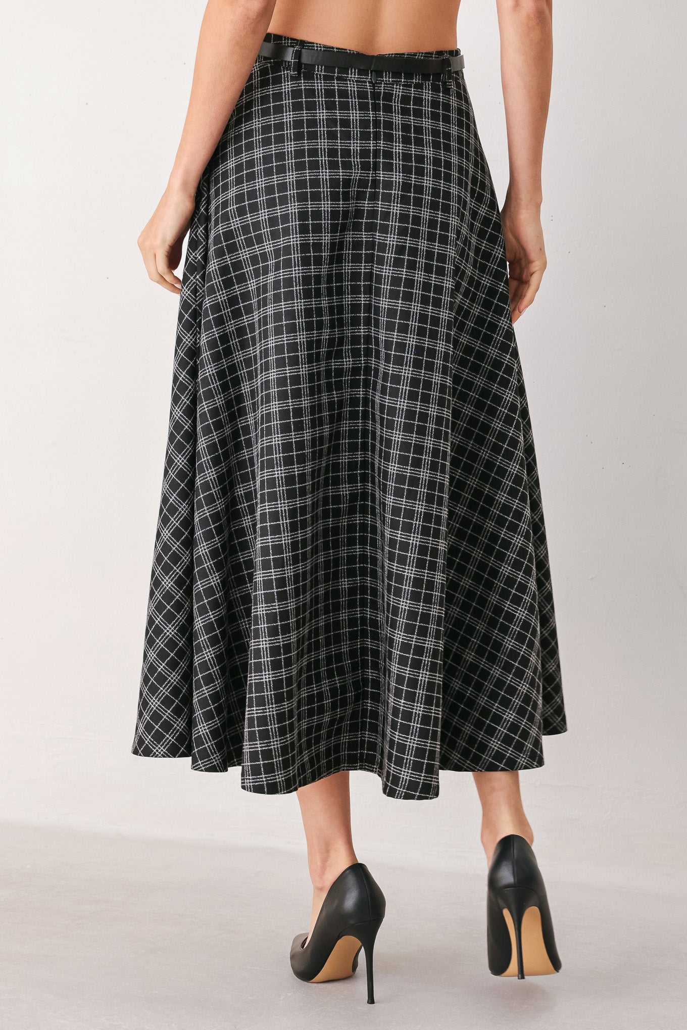 Monochrome Check Full-Sweep Midi Skirt