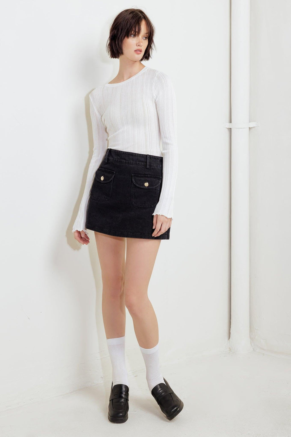 Tailored Flow Black Skort