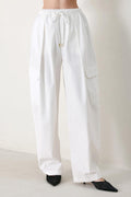 Crisp Essential Woven Balloon Pants