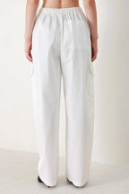 Crisp Essential Woven Balloon Pants