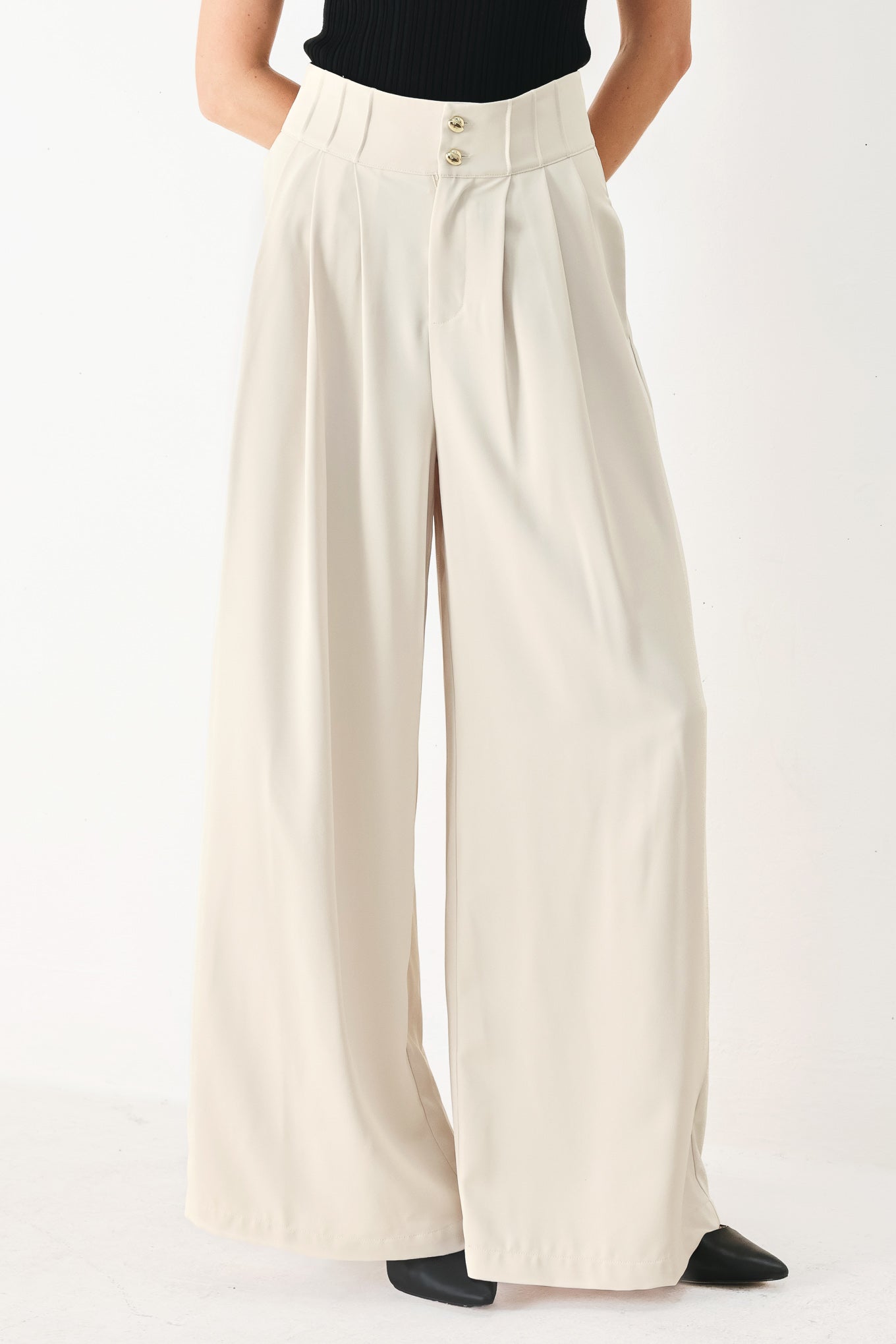Modern Minimal Pants