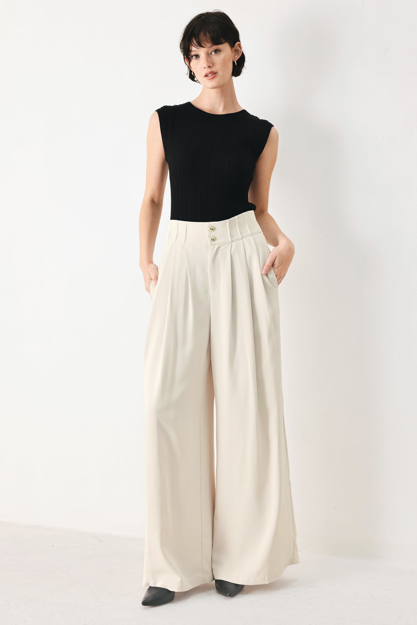 Modern Minimal Pants