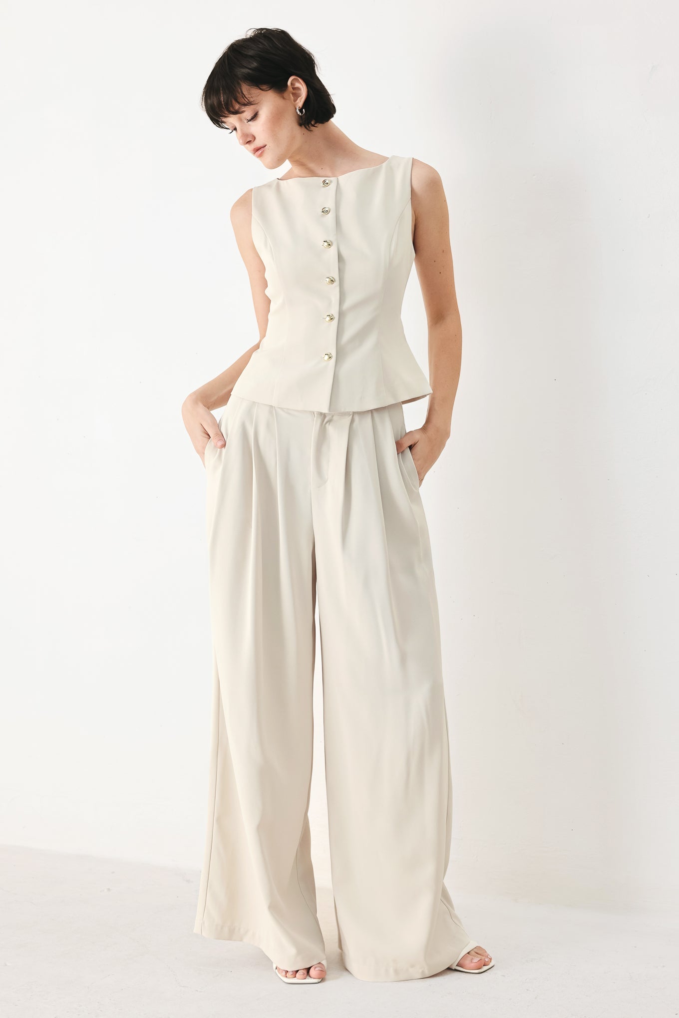 Modern Minimal Pants