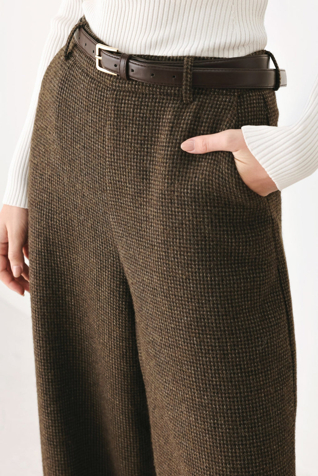 Heritage Charm Belted Wide-Leg Pants