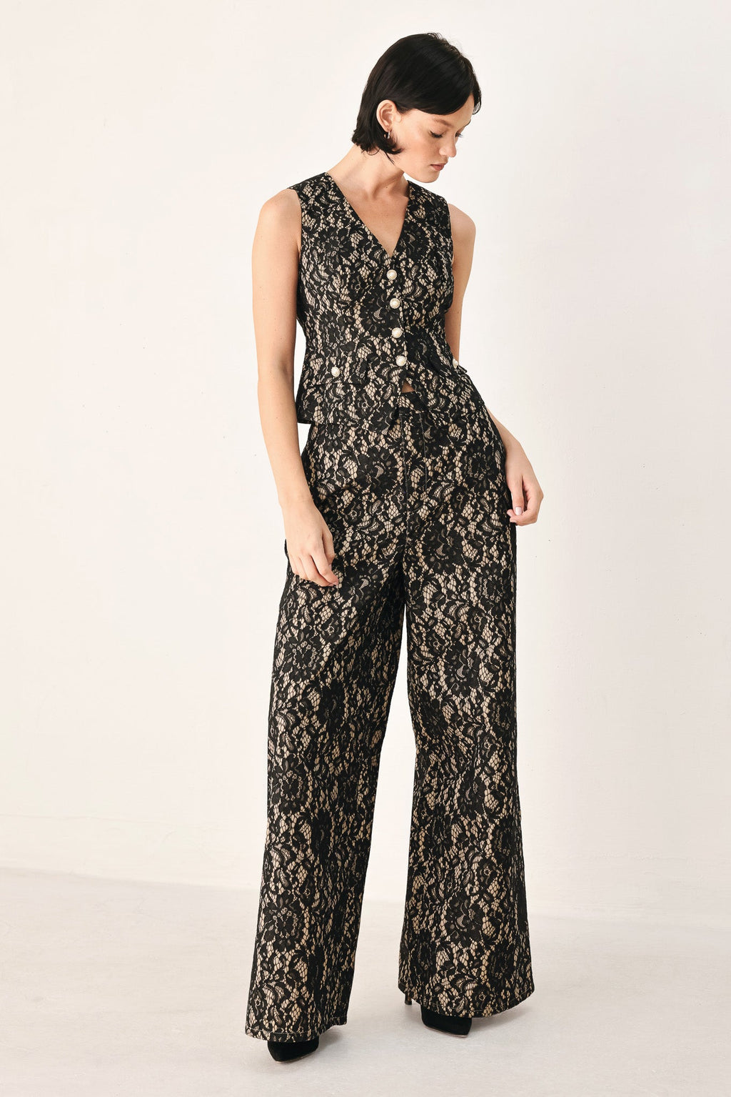 Lace Theory Black/Camel Lace Wide-Leg Pants