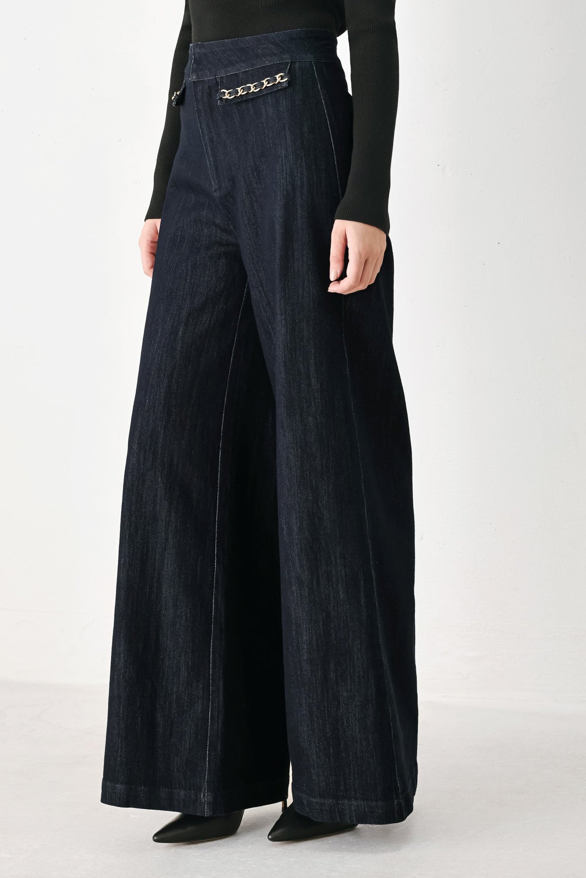 After Hours Indigo Chain-Trim Wide-Leg Jeans