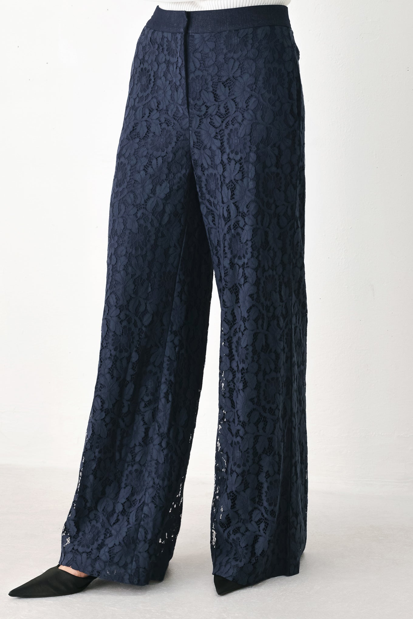 Midnight Petal Flow Lace Pants