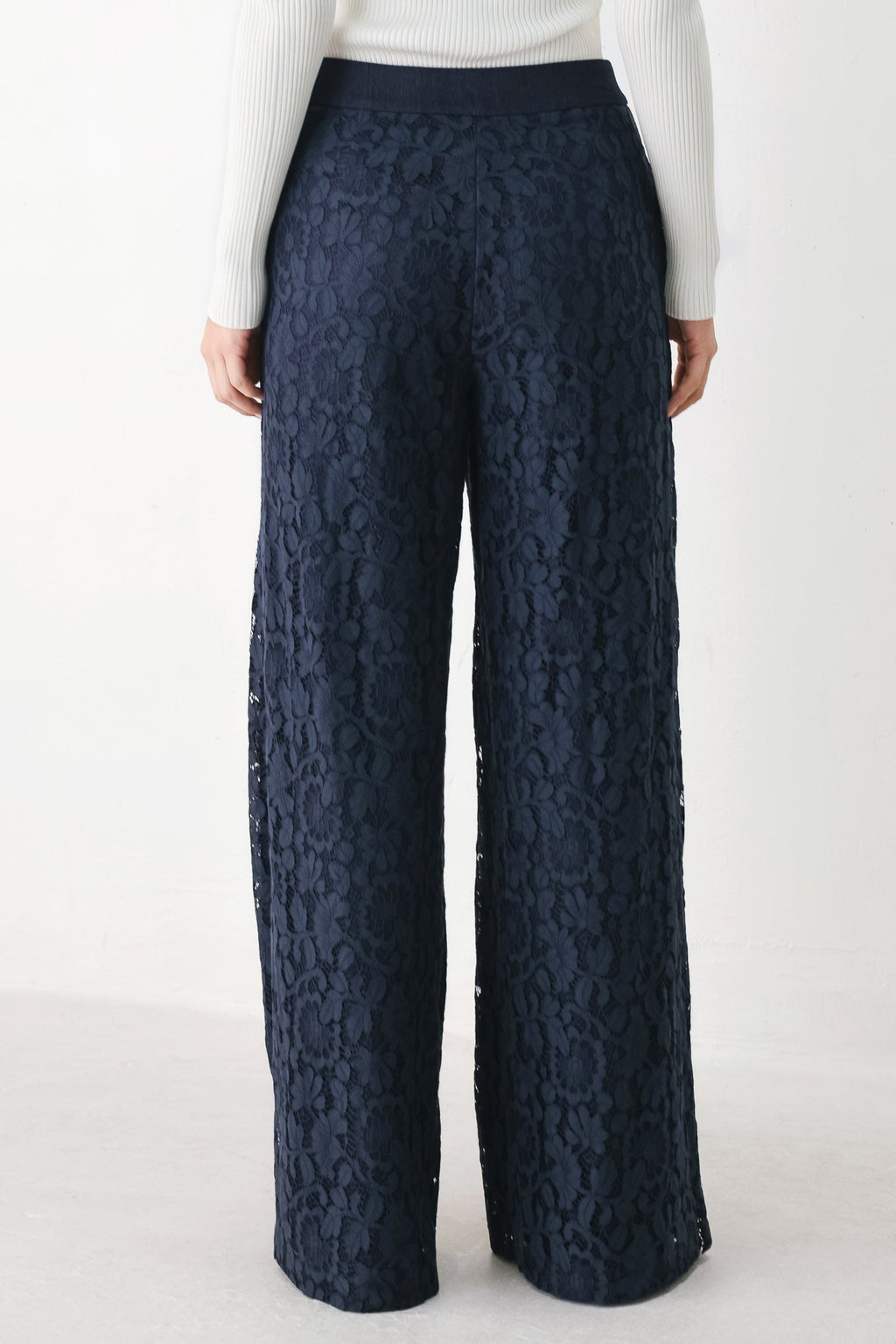 Midnight Petal Flow Lace Pants
