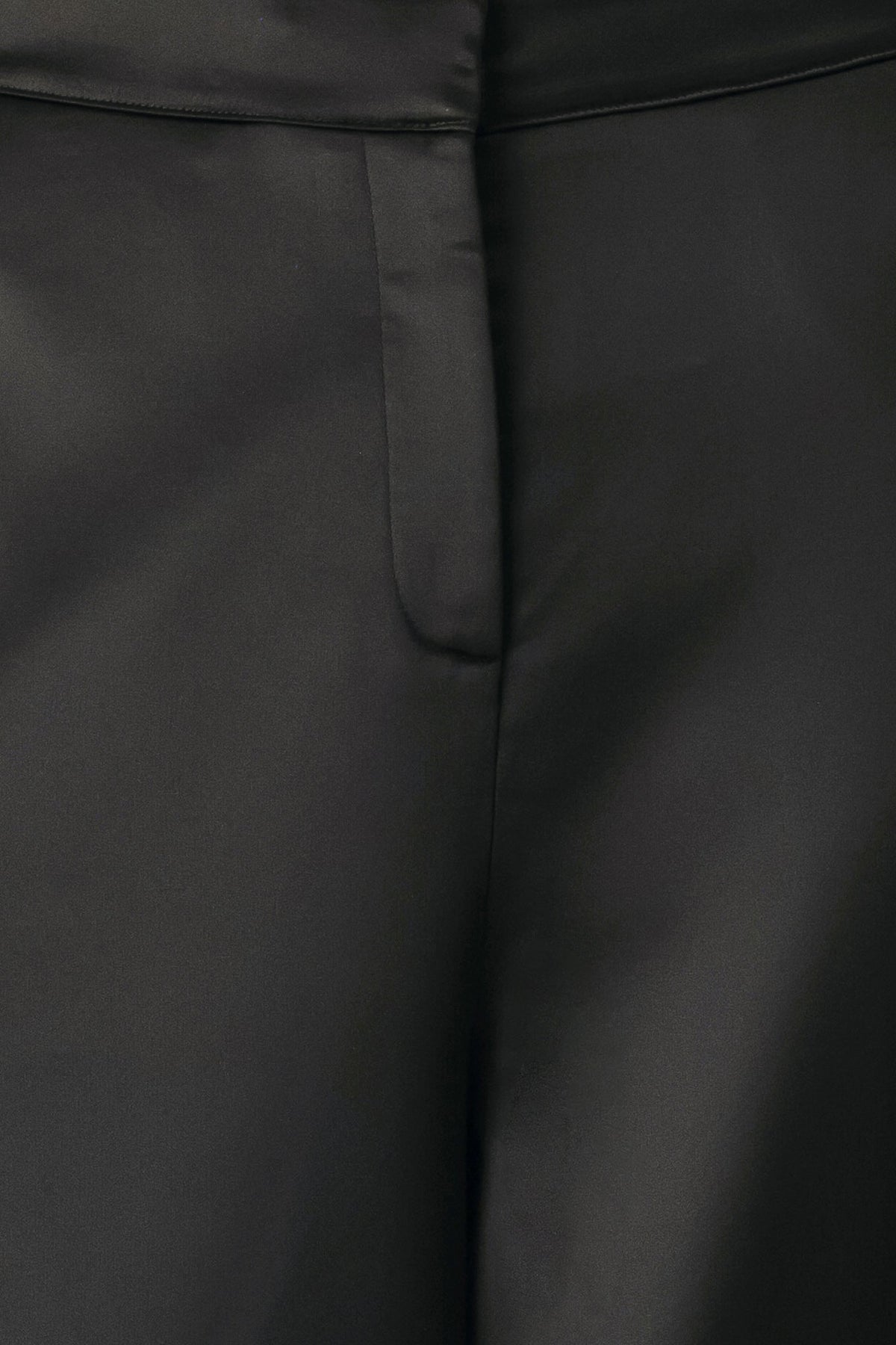 Modern Noir Wide-Leg Pants