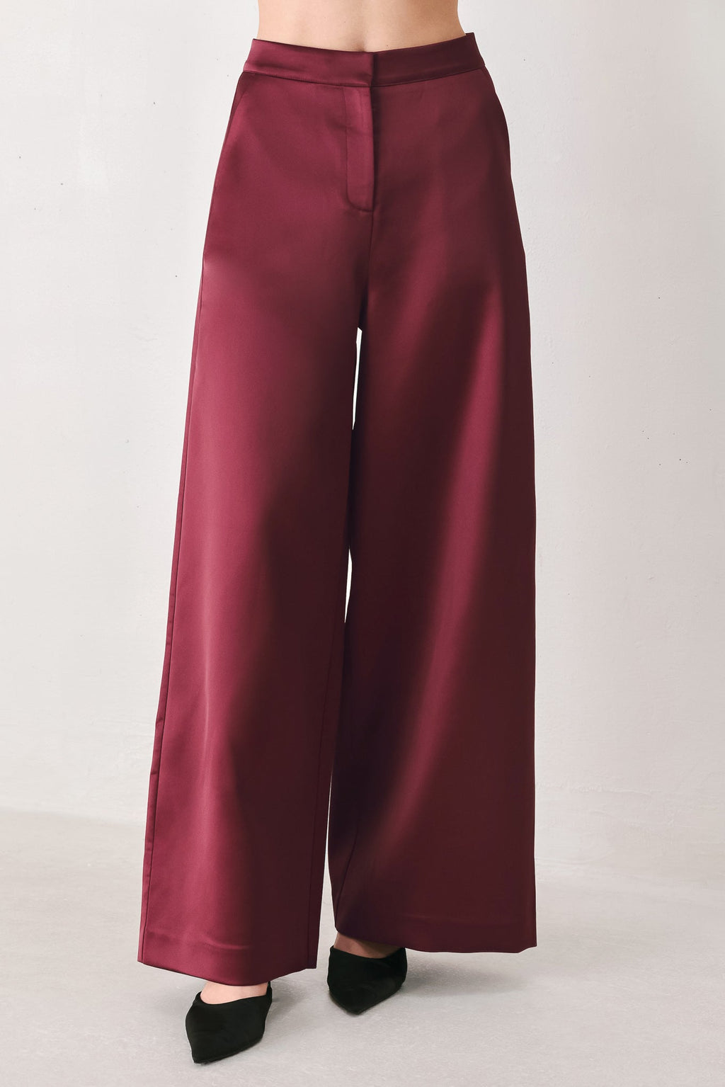 Modern Noir Wide-Leg Pants